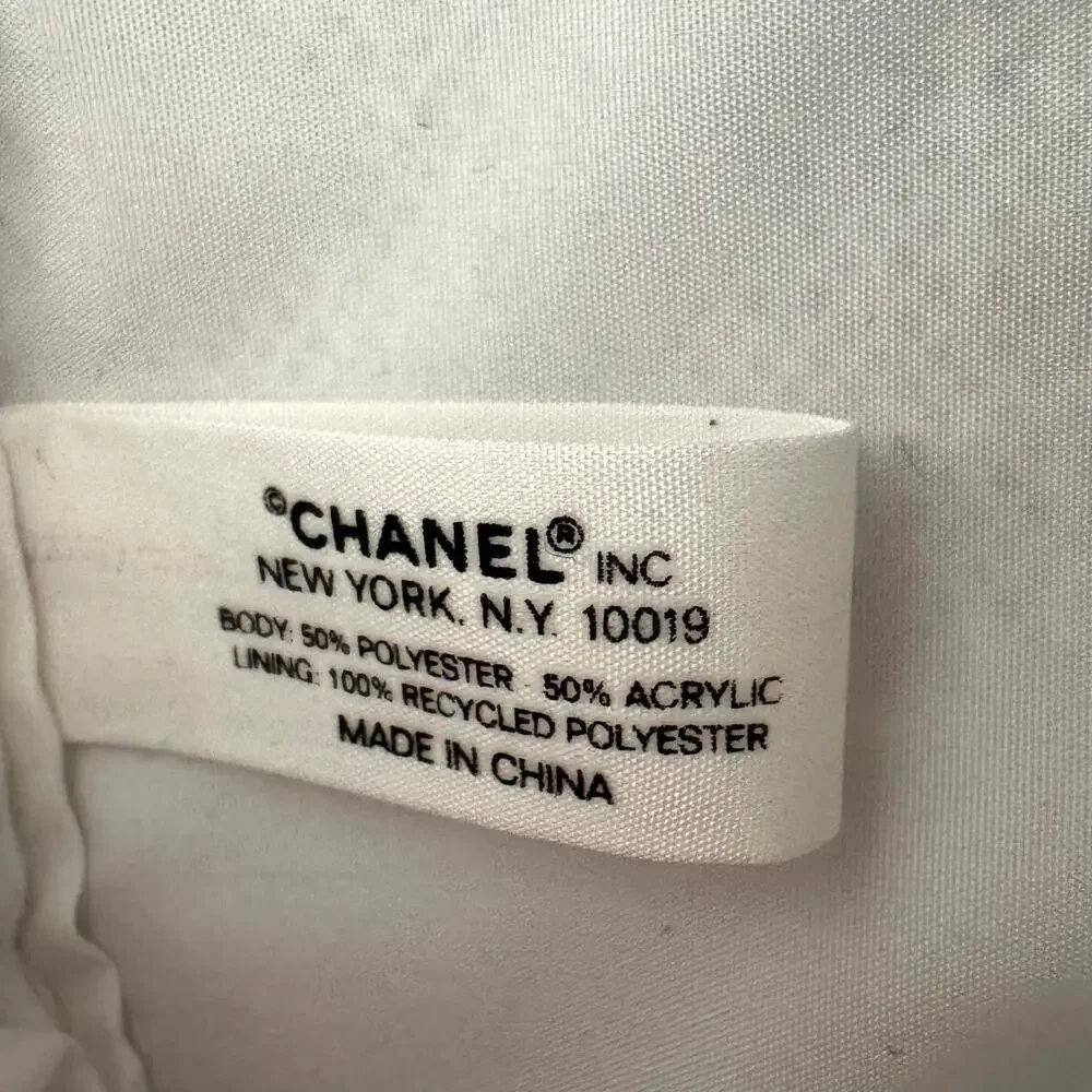 CHANEL textured silver